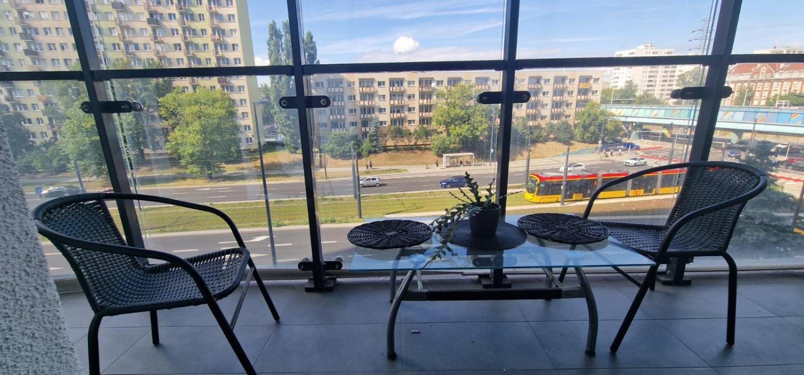 Apartamenty Dla Wszystkich Kasprzaka 29 Warszawa Exteriör bild